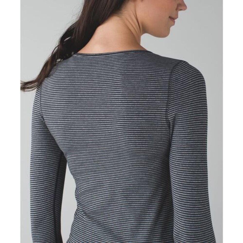 Lululemon Sunset Salutation Long Sleeve - Picture 2 of 6